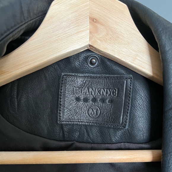 BLANK NYC] Vegan Leather jacket. - Picture 2 of 4